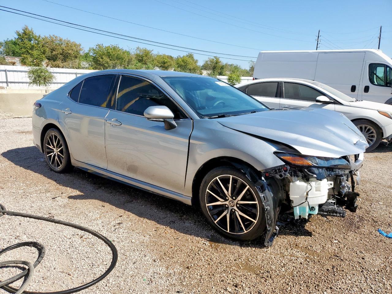 2023 TOYOTA CAMRY