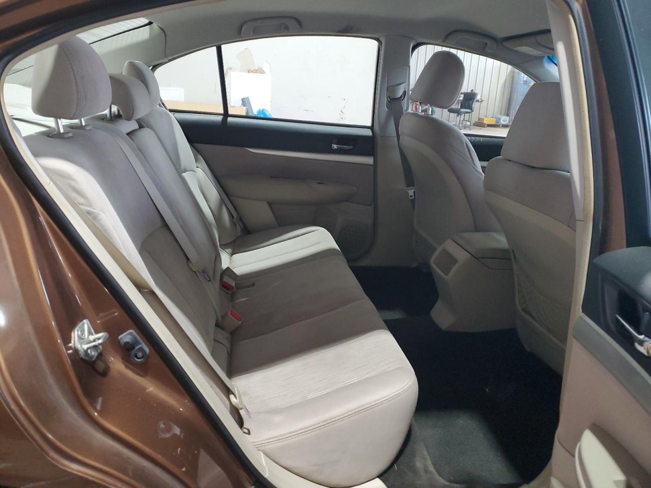 2013 SUBARU Legacy