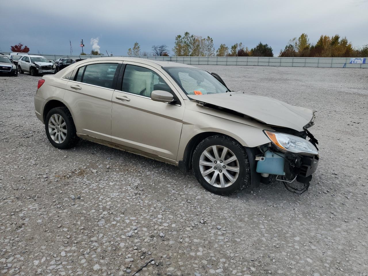 2013 CHRYSLER 200