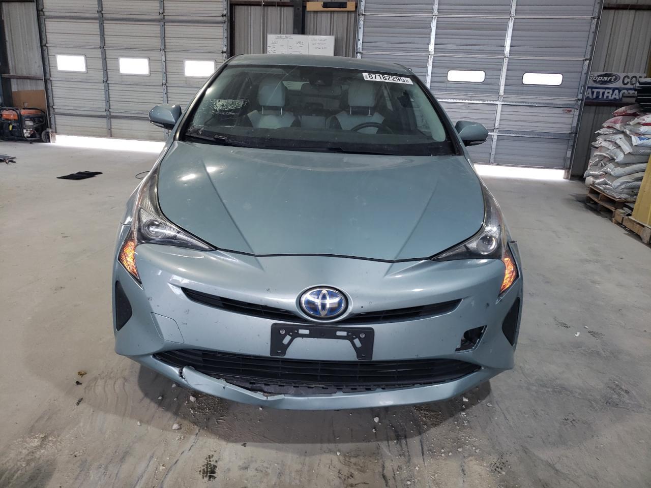 2017 TOYOTA PRIUS