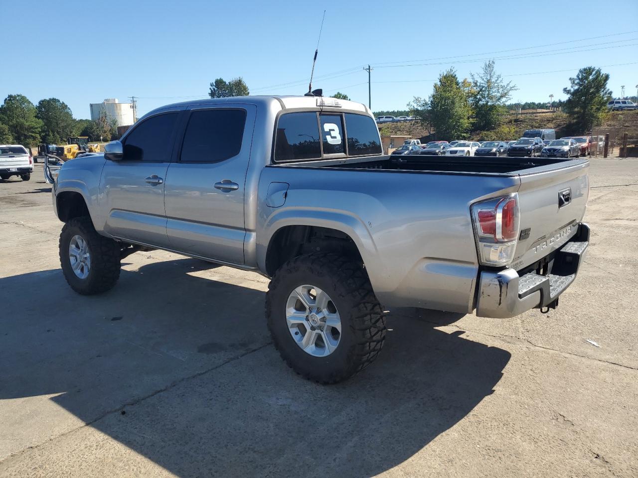 2016 TOYOTA TACOMA