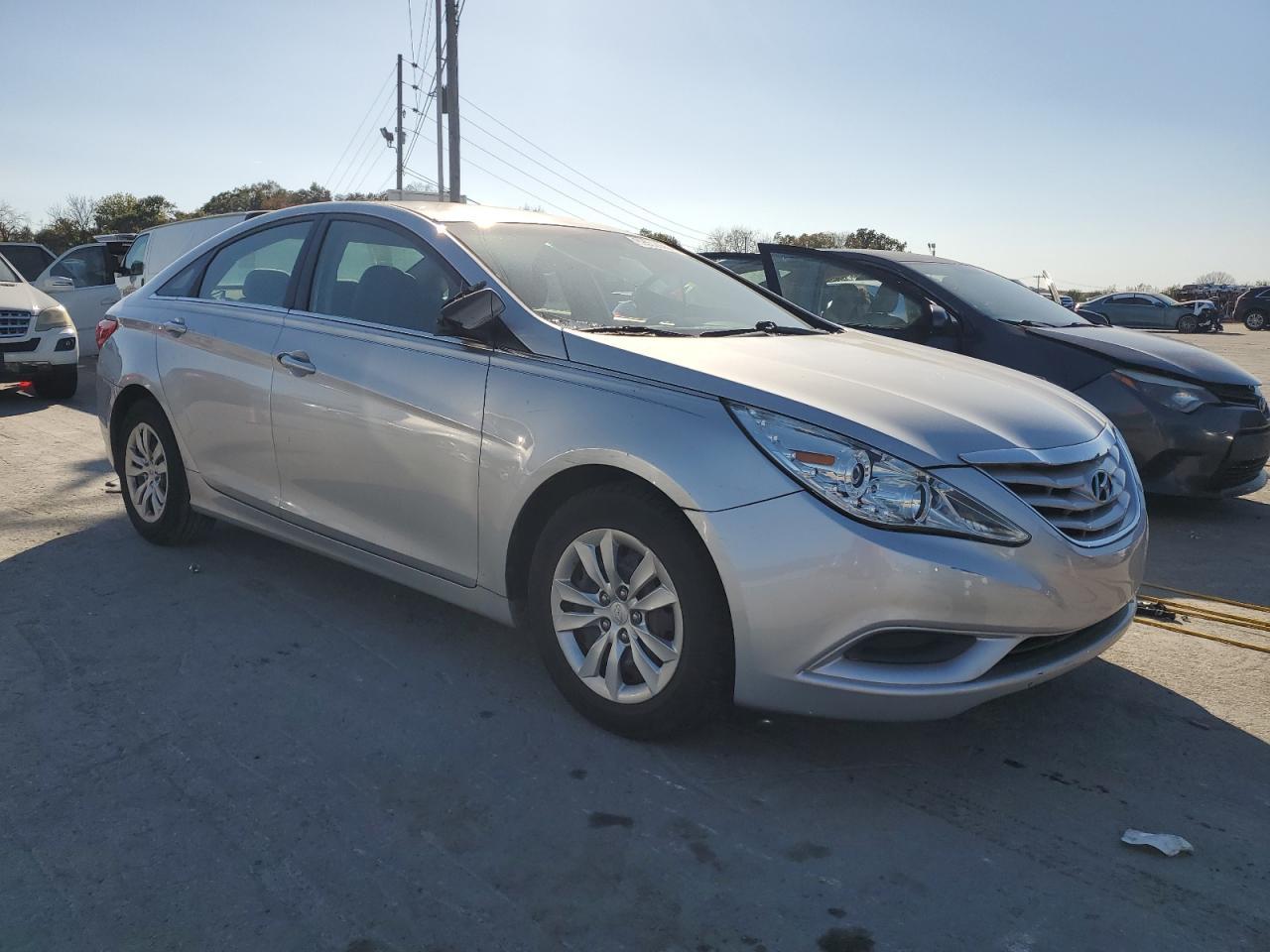 2011 HYUNDAI SONATA