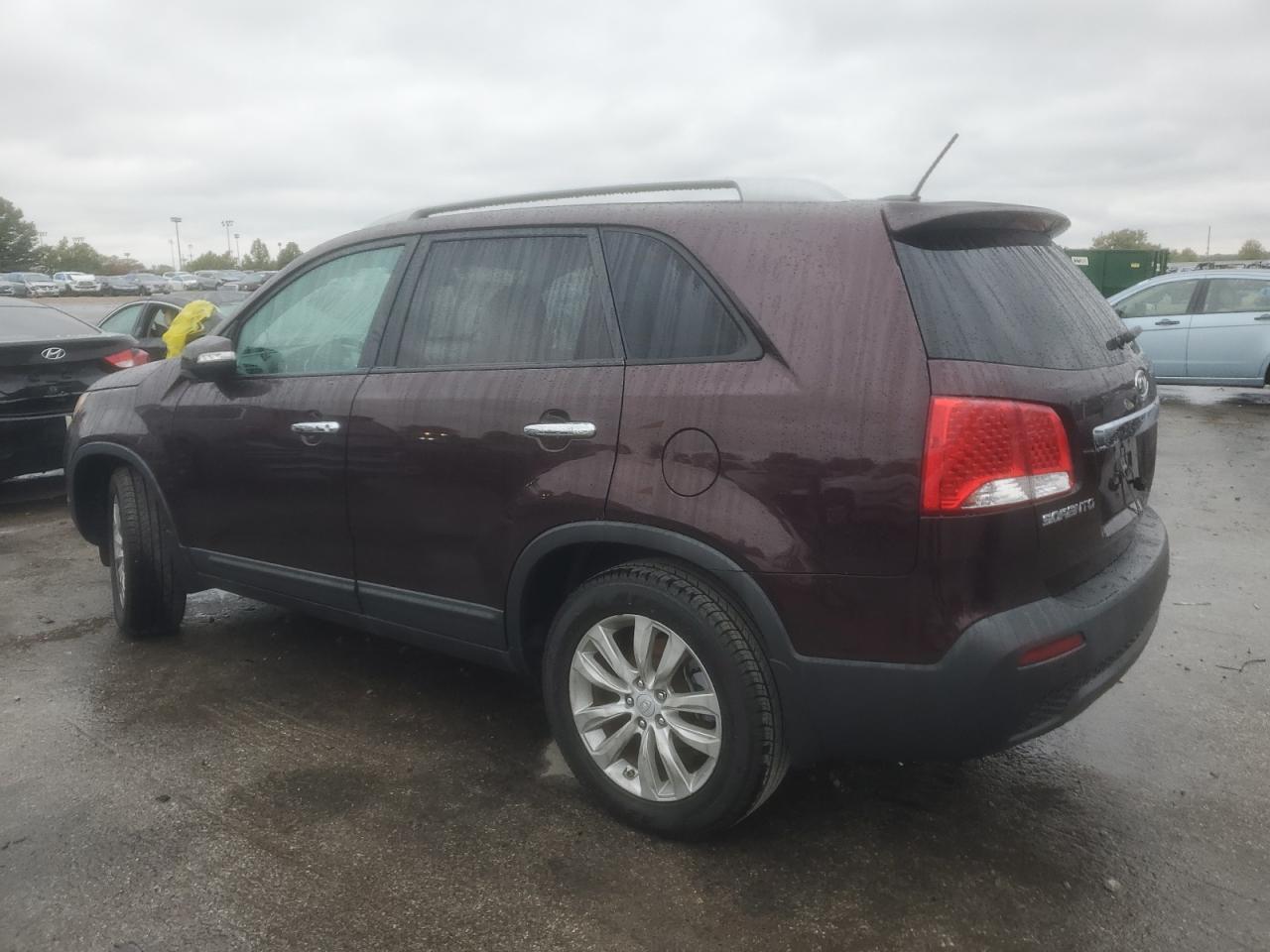 2011 KIA SORENTO