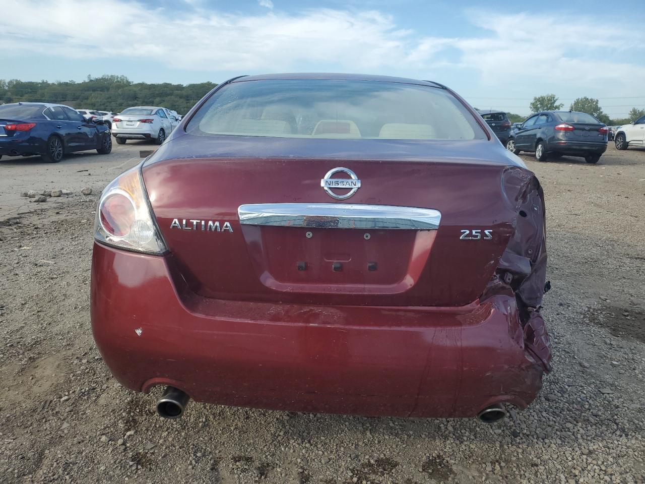 2010 NISSAN ALTIMA