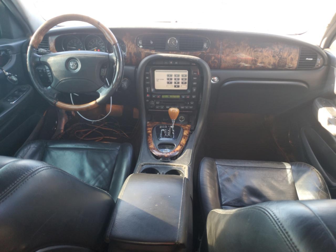 2004 JAGUAR Xj-Series