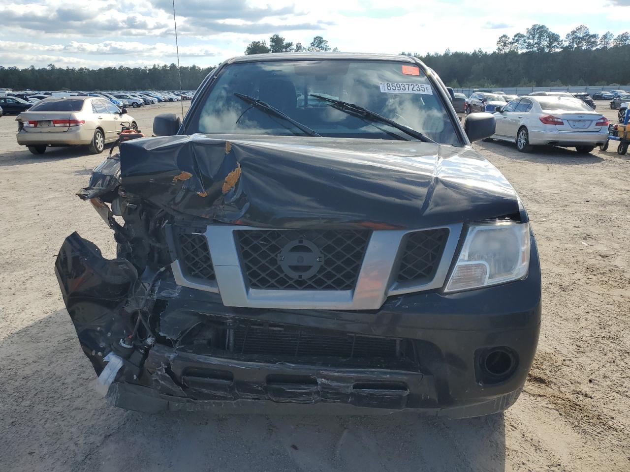 2012 NISSAN Frontier