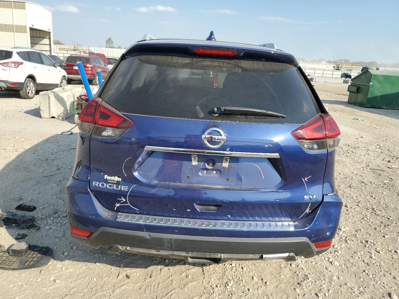 2018 NISSAN ROGUE
