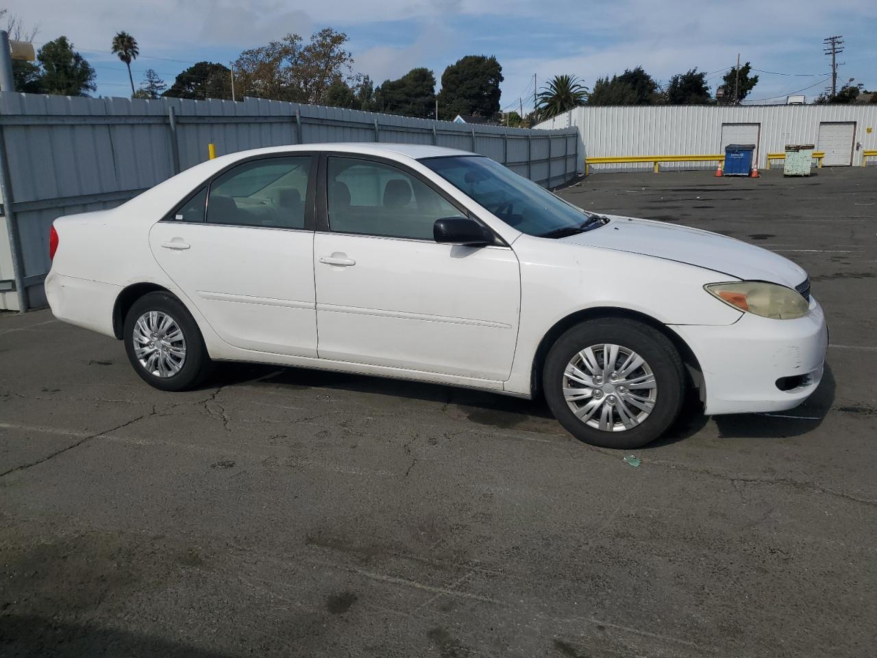 2004 TOYOTA CAMRY