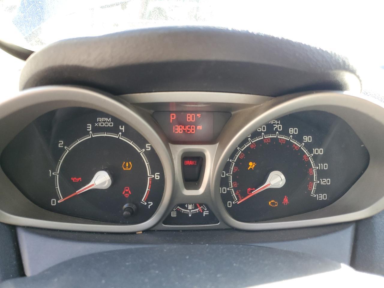 2011 FORD Fiesta