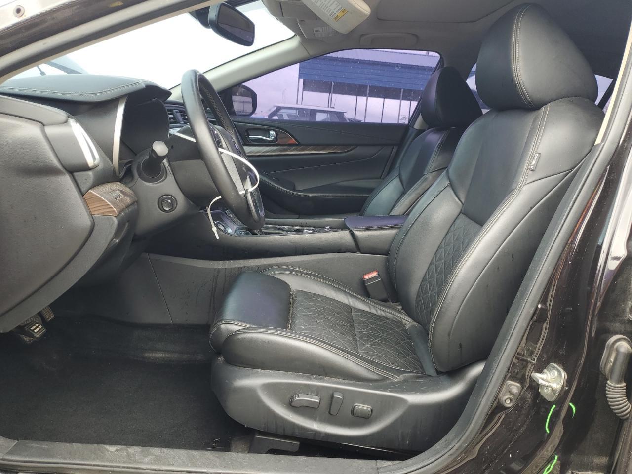 2017 NISSAN Maxima