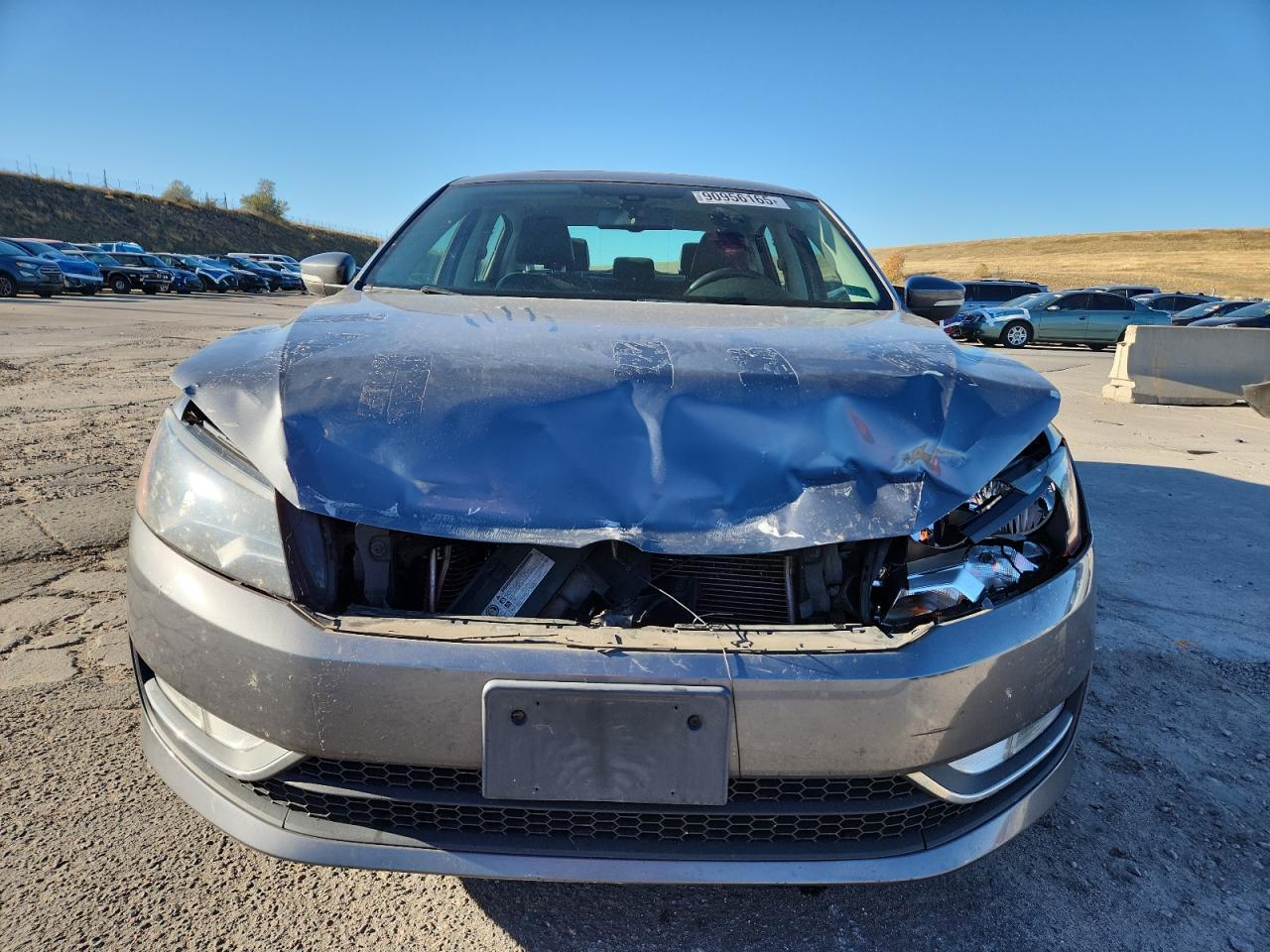 2013 VOLKSWAGEN Passat