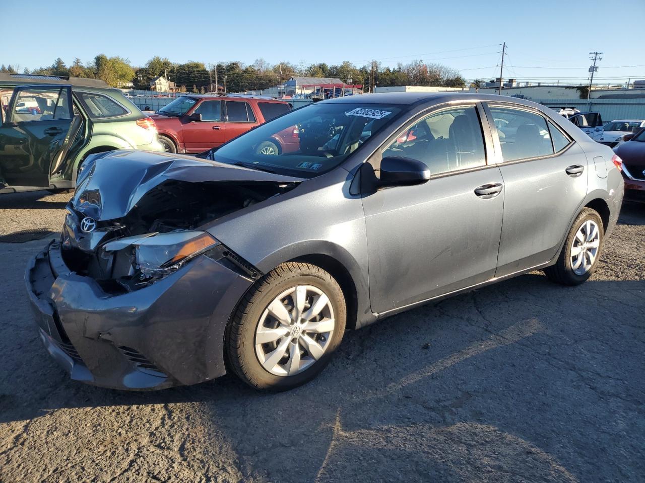 2016 TOYOTA COROLLA