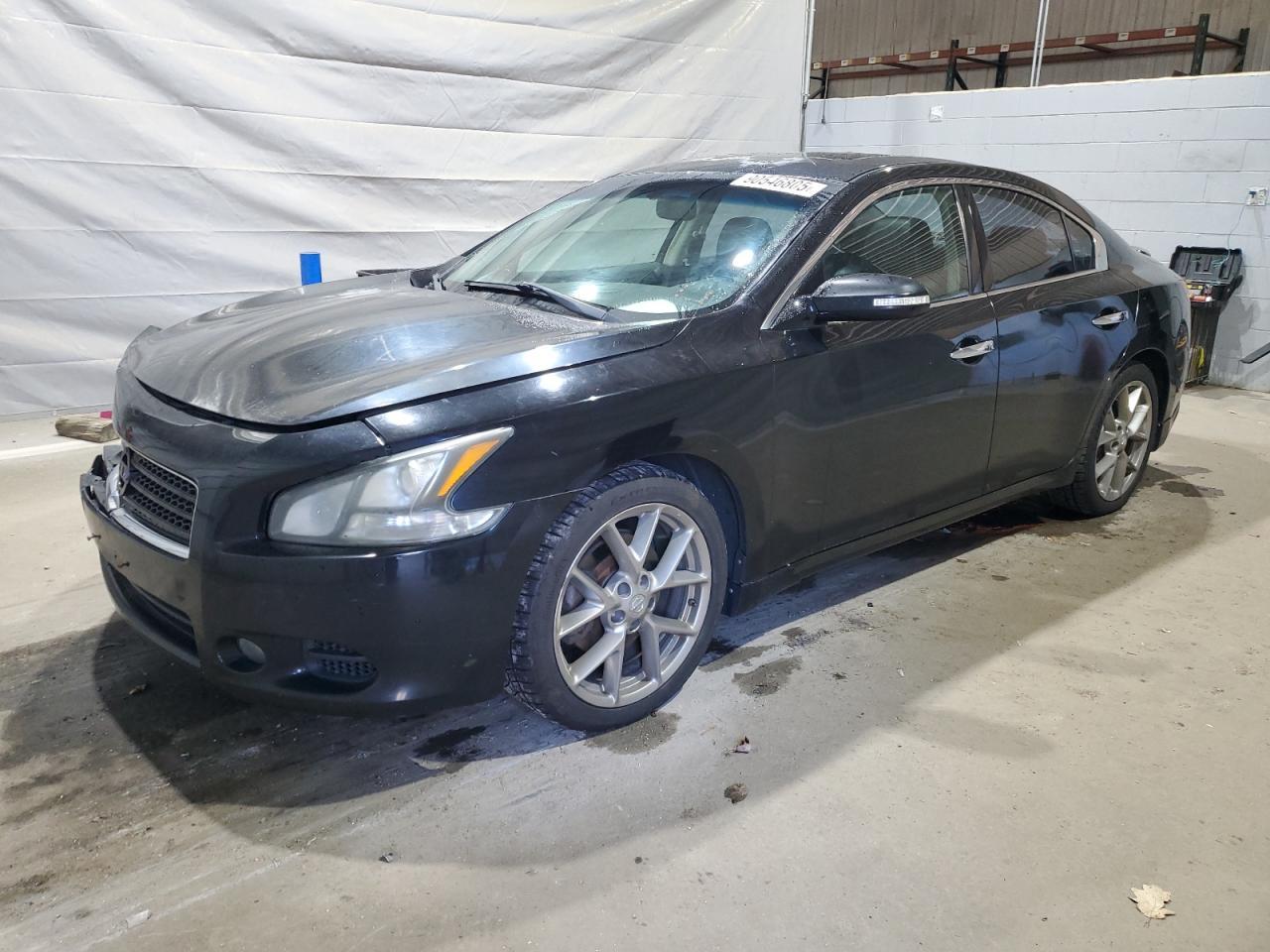 2011 NISSAN Maxima