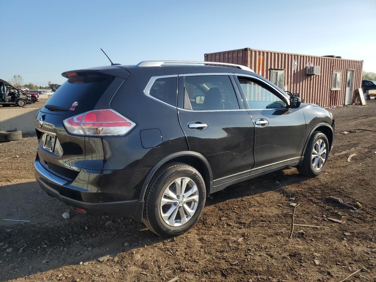 2016 NISSAN ROGUE