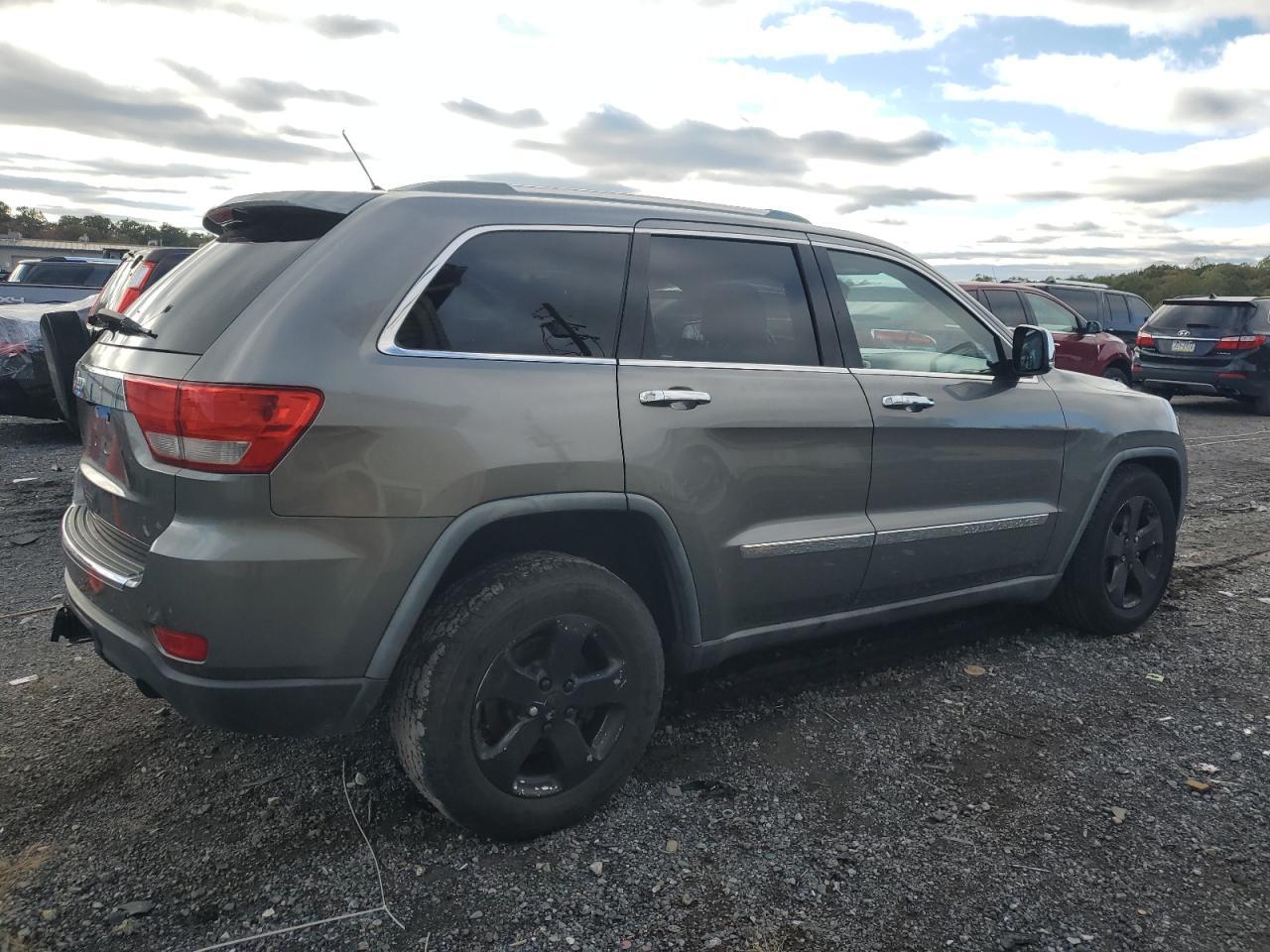 2011 JEEP Grand Cherokee