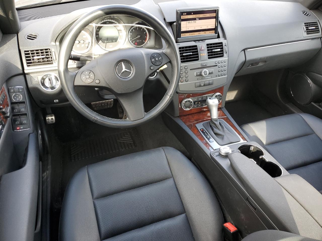 2011 MERCEDES-BENZ C-CLASS