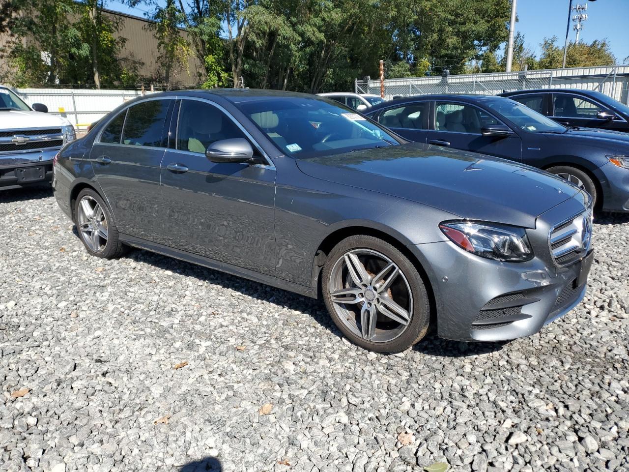 2017 MERCEDES-BENZ E-Class