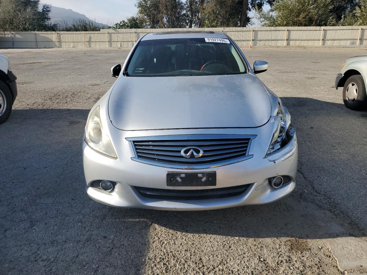 2013 INFINITI G37