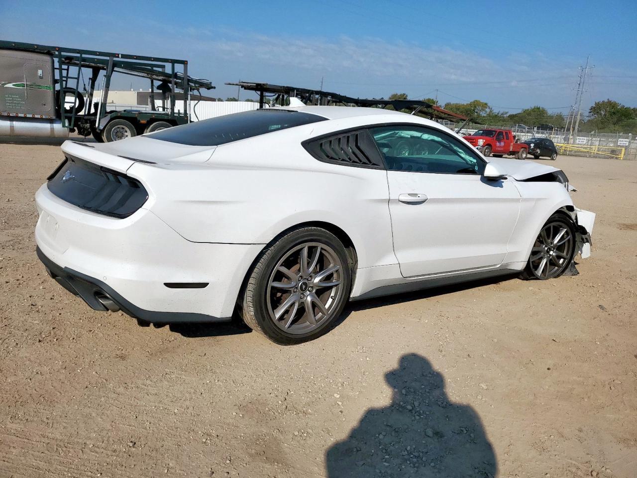 2021 FORD MUSTANG