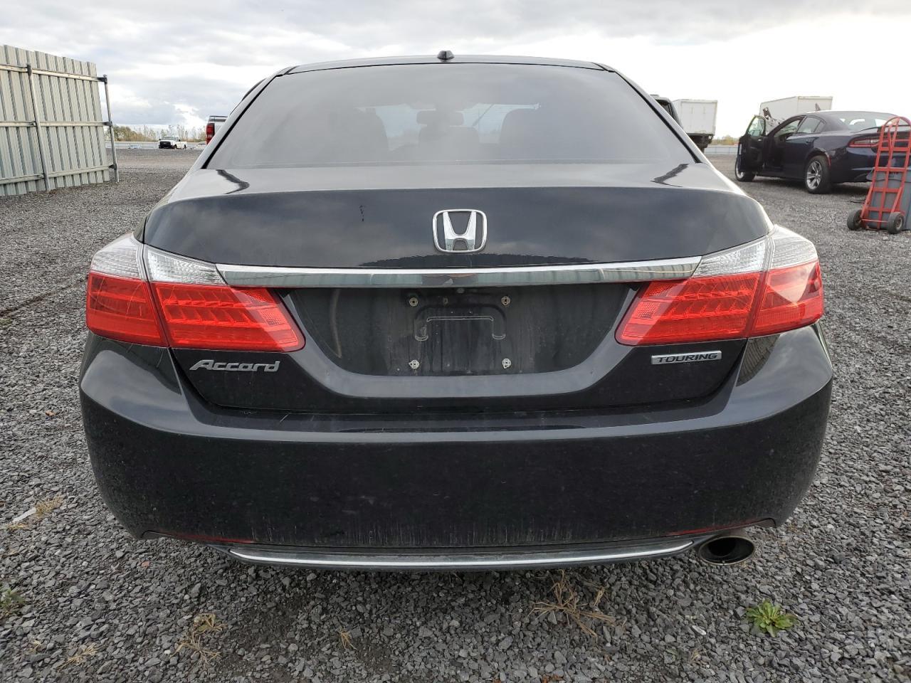 2015 HONDA ACCORD