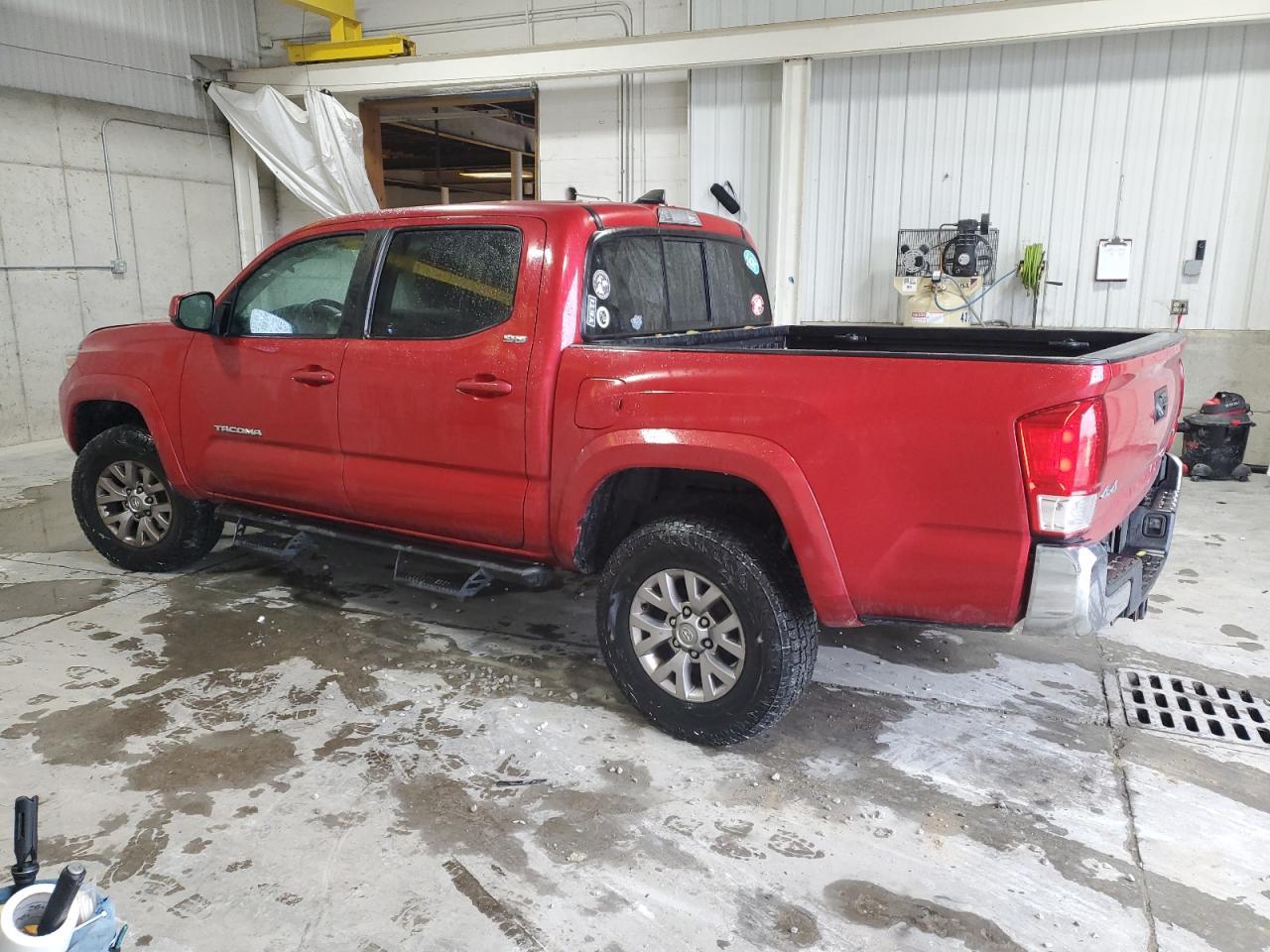 2016 TOYOTA TACOMA