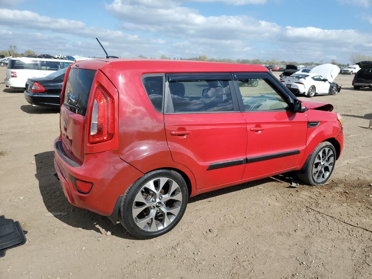 2013 KIA SOUL