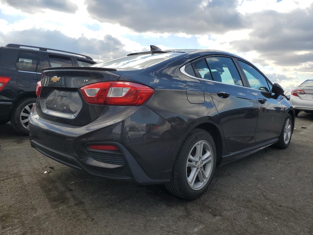2016 CHEVROLET CRUZE