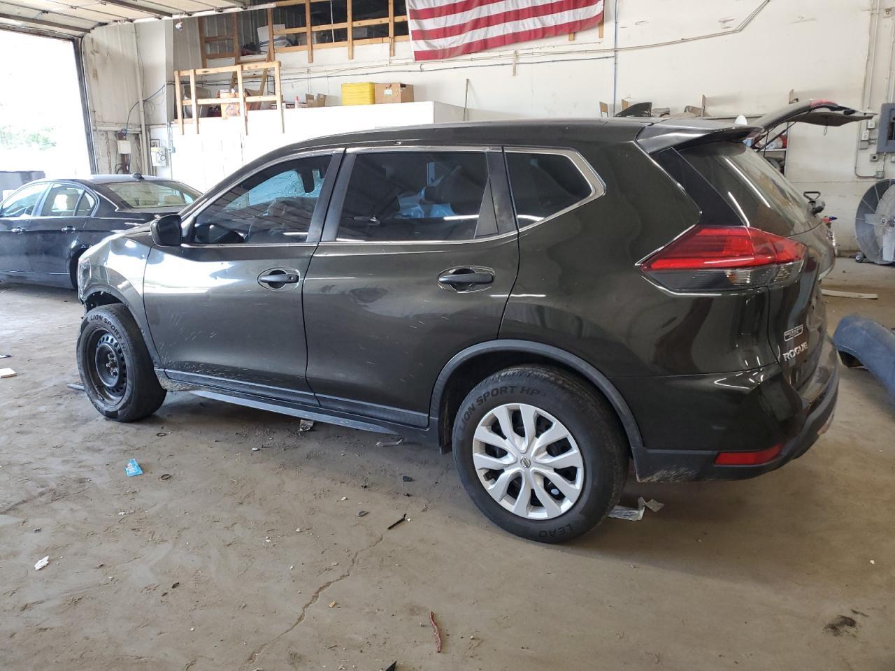 2017 NISSAN ROGUE