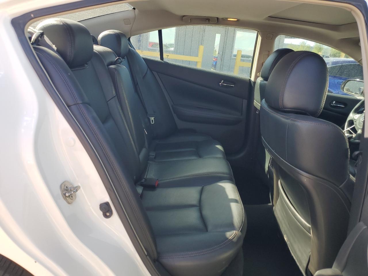 2011 NISSAN Maxima