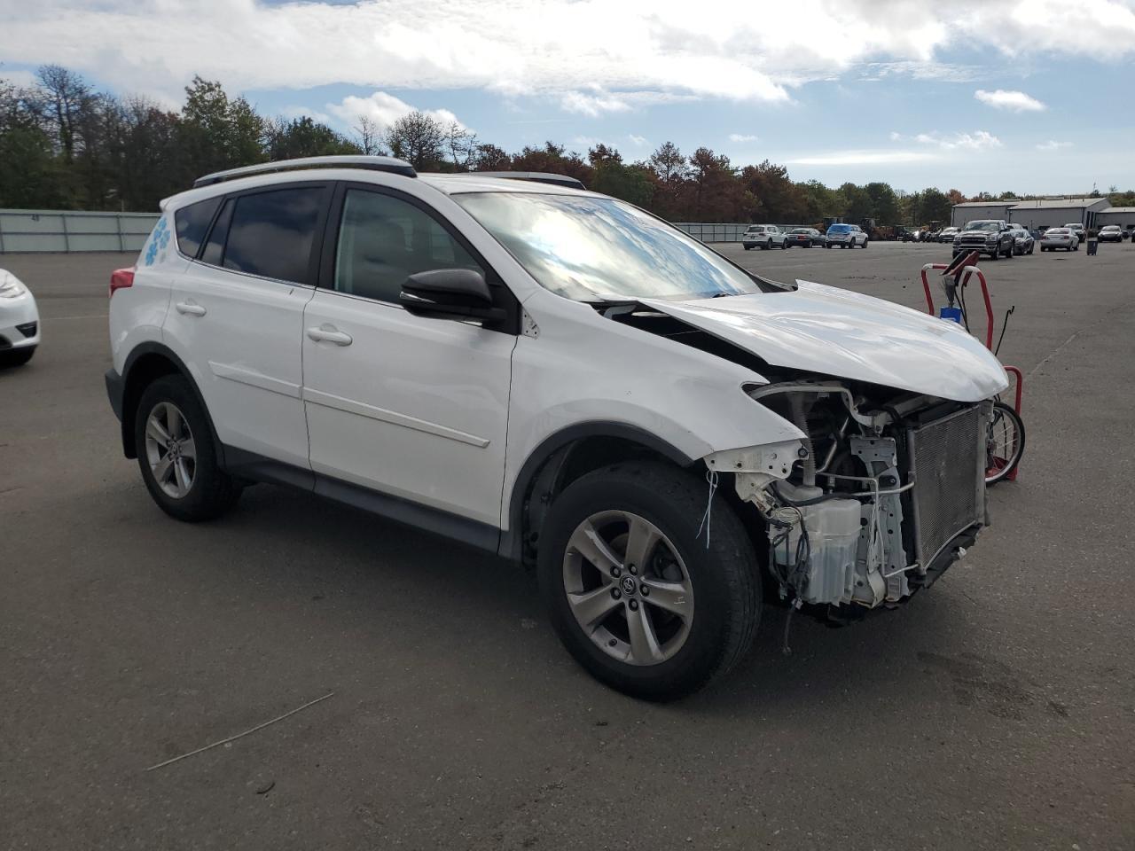 2015 TOYOTA RAV4