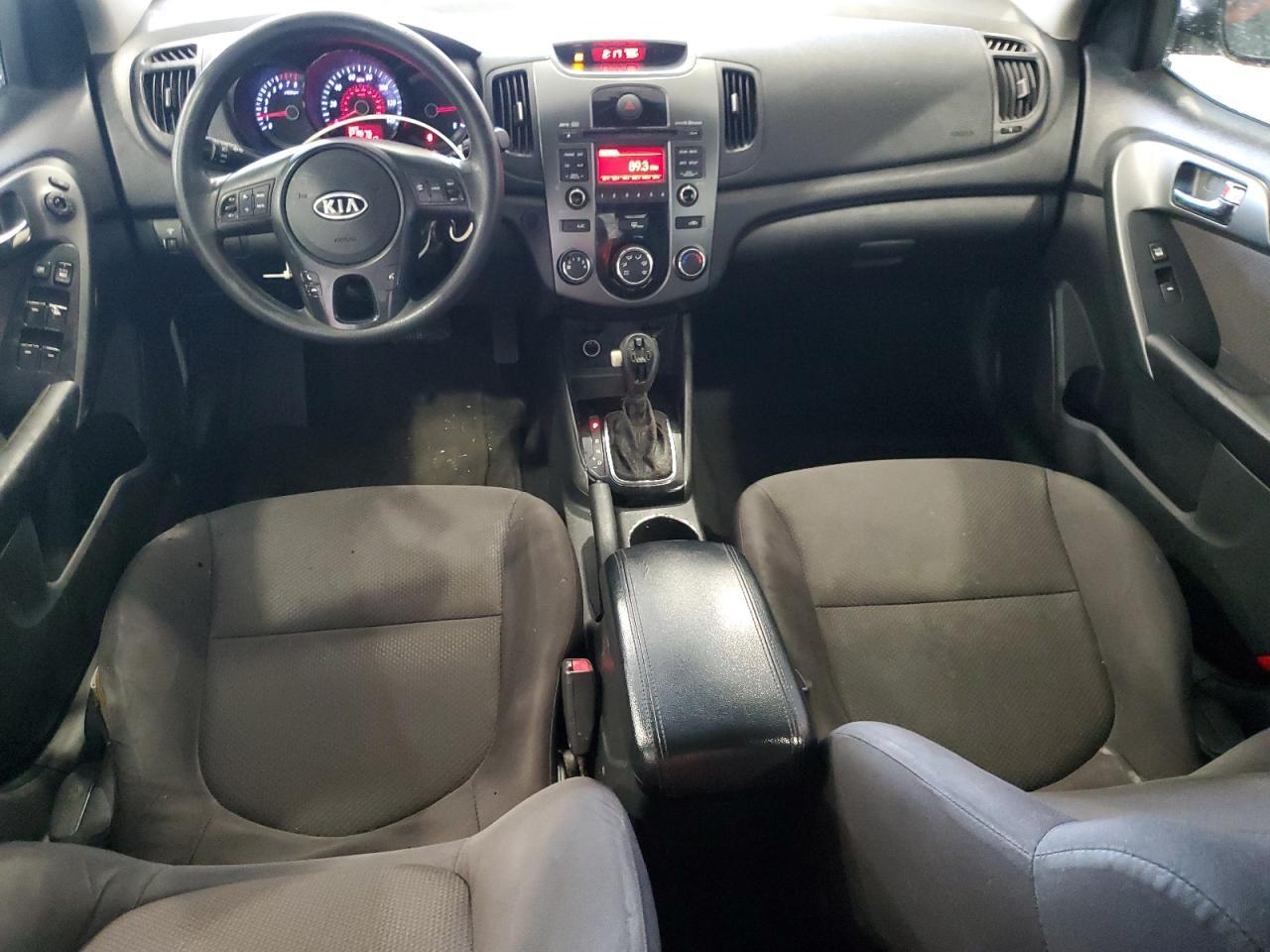 2013 KIA FORTE