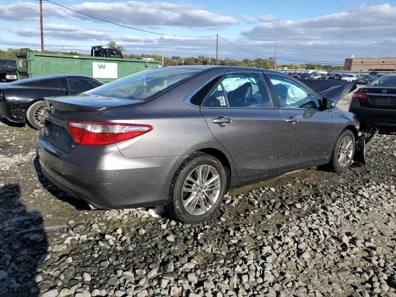 2017 TOYOTA CAMRY