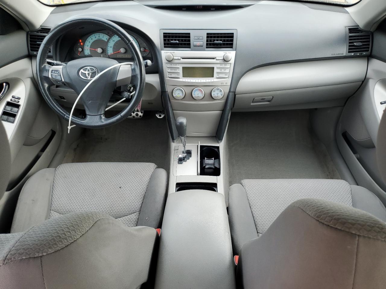 2010 TOYOTA CAMRY