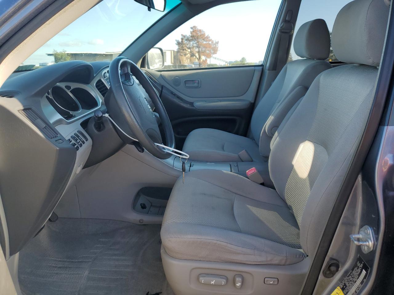 2006 TOYOTA HIGHLANDER