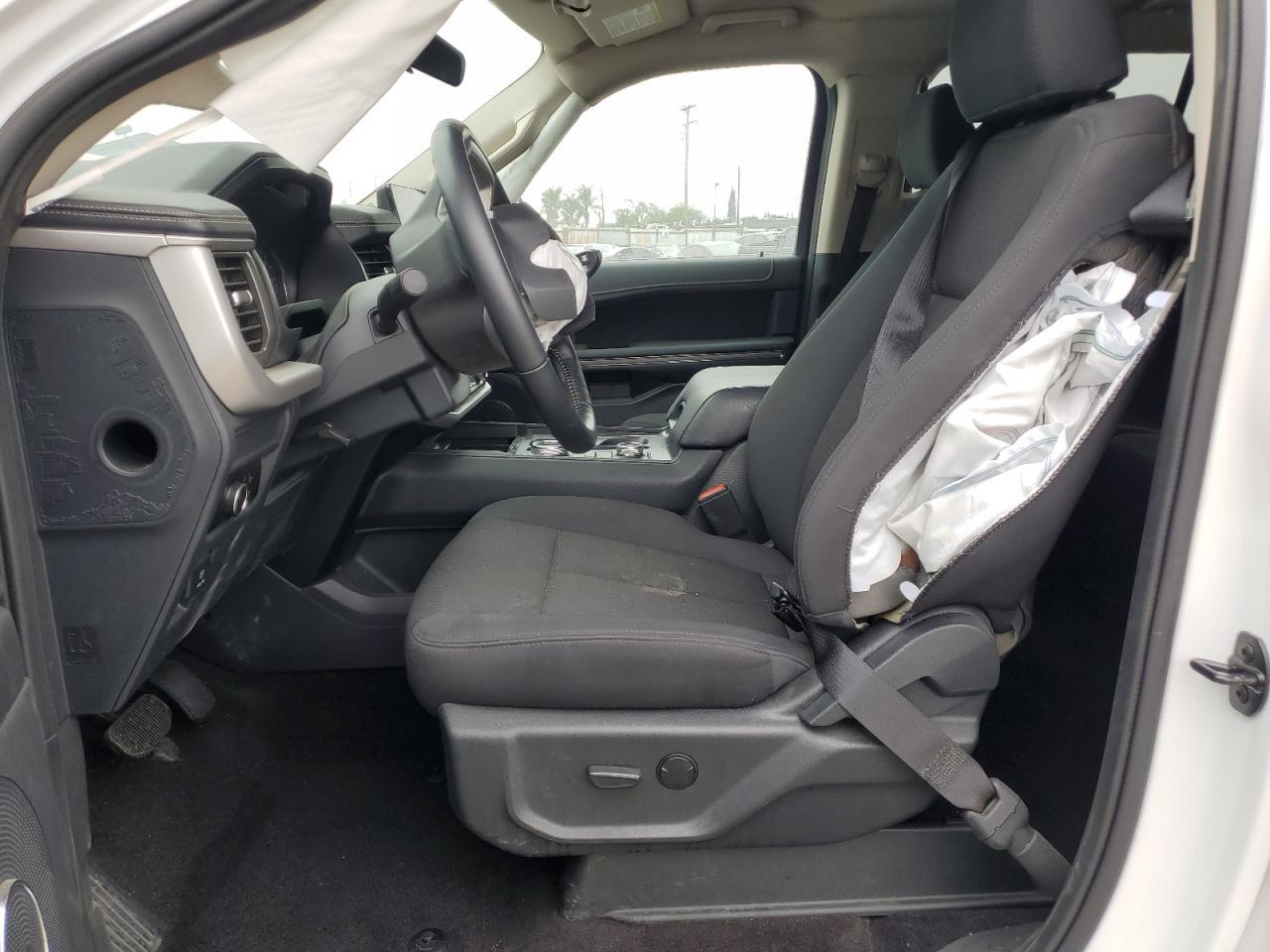2023 FORD Expedition
