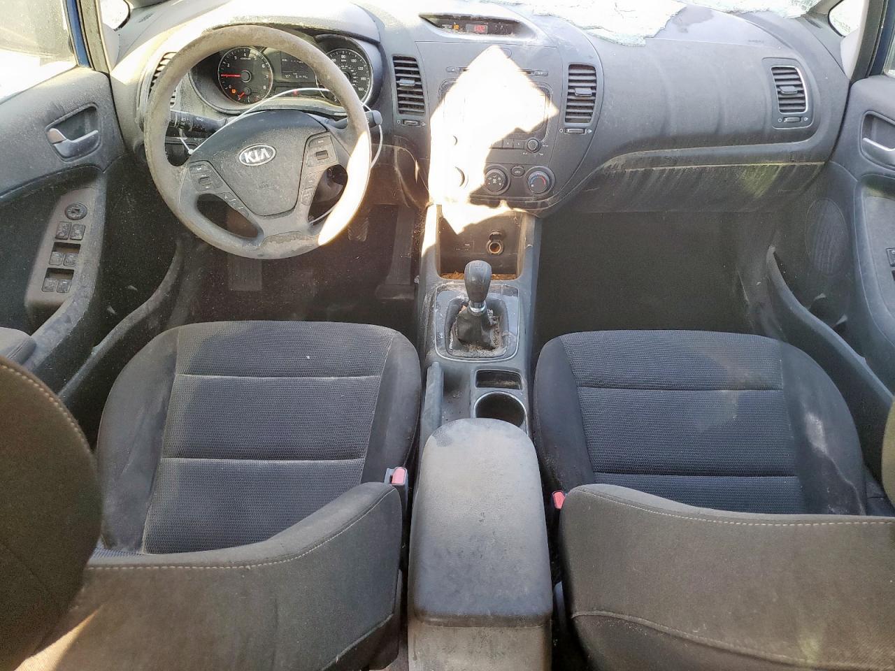 2017 KIA FORTE