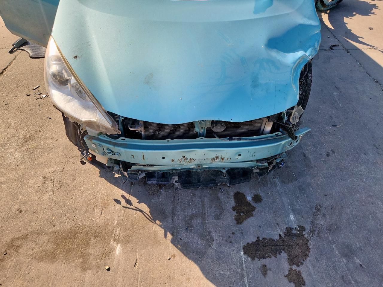 2012 TOYOTA Prius c