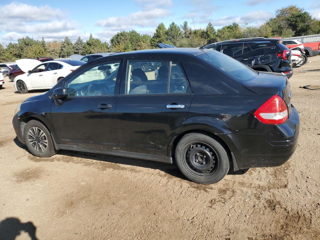 2009 NISSAN VERSA