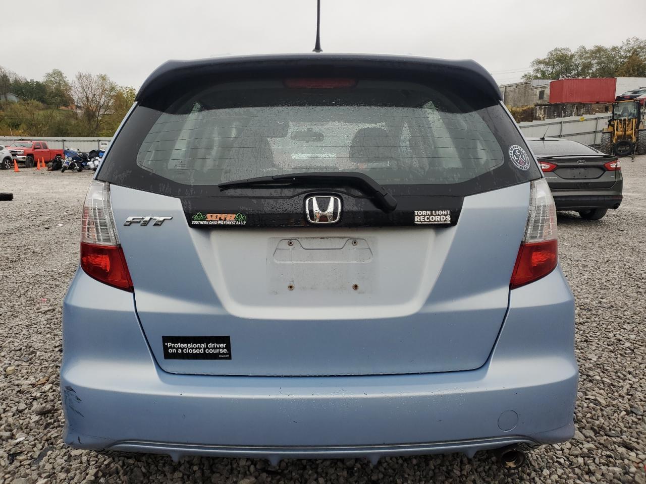 2010 HONDA FIT