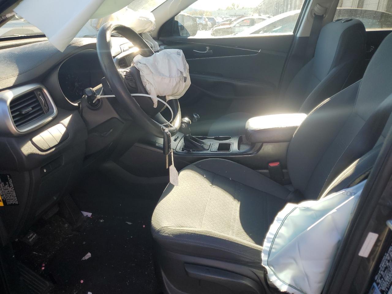 2017 KIA SORENTO