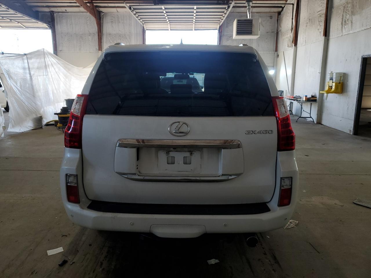 2011 LEXUS GX 460