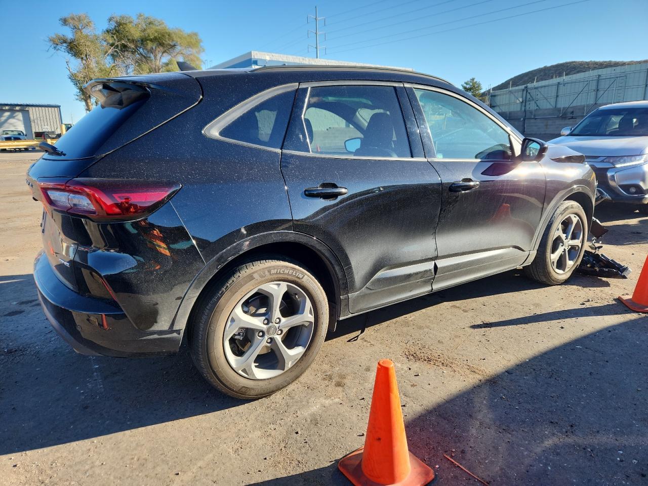 2023 FORD ESCAPE