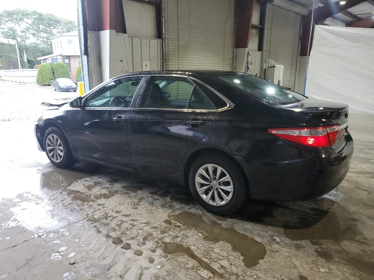 2016 TOYOTA CAMRY