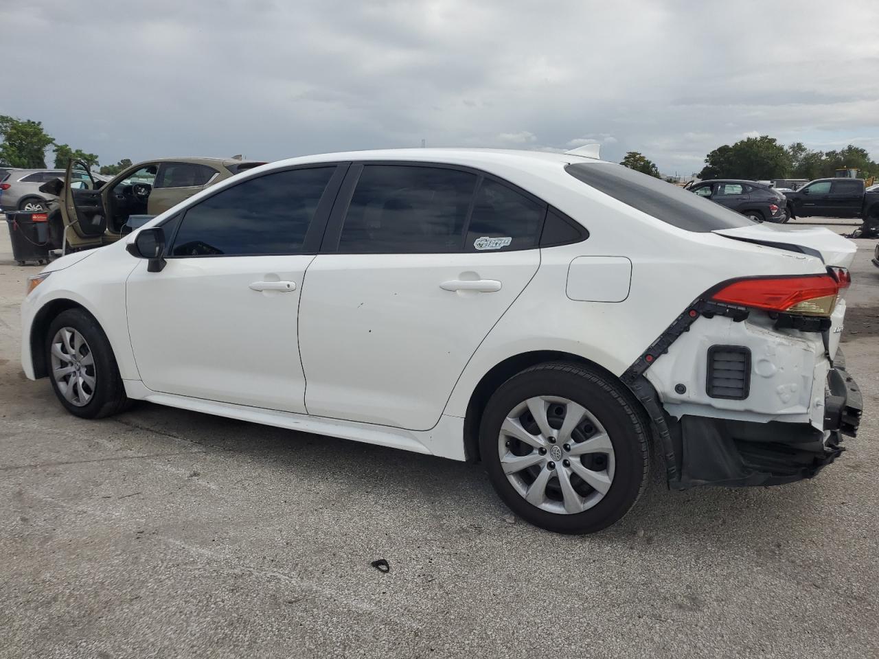 2022 TOYOTA COROLLA
