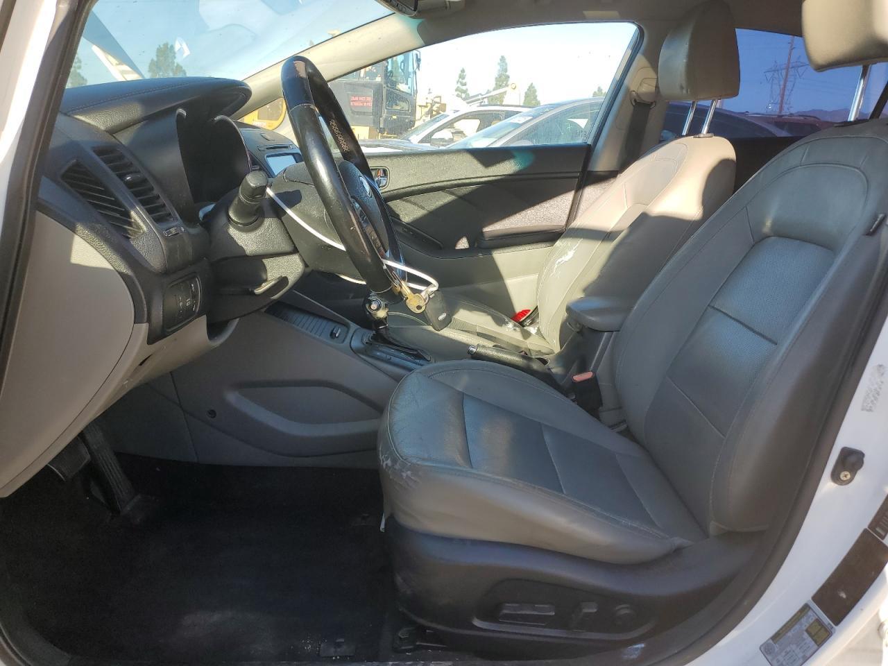 2016 KIA FORTE