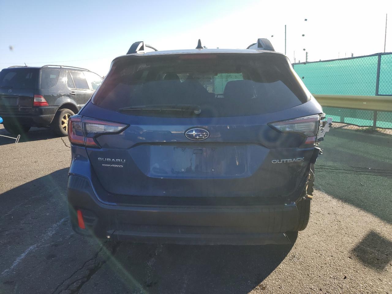 2021 SUBARU Outback