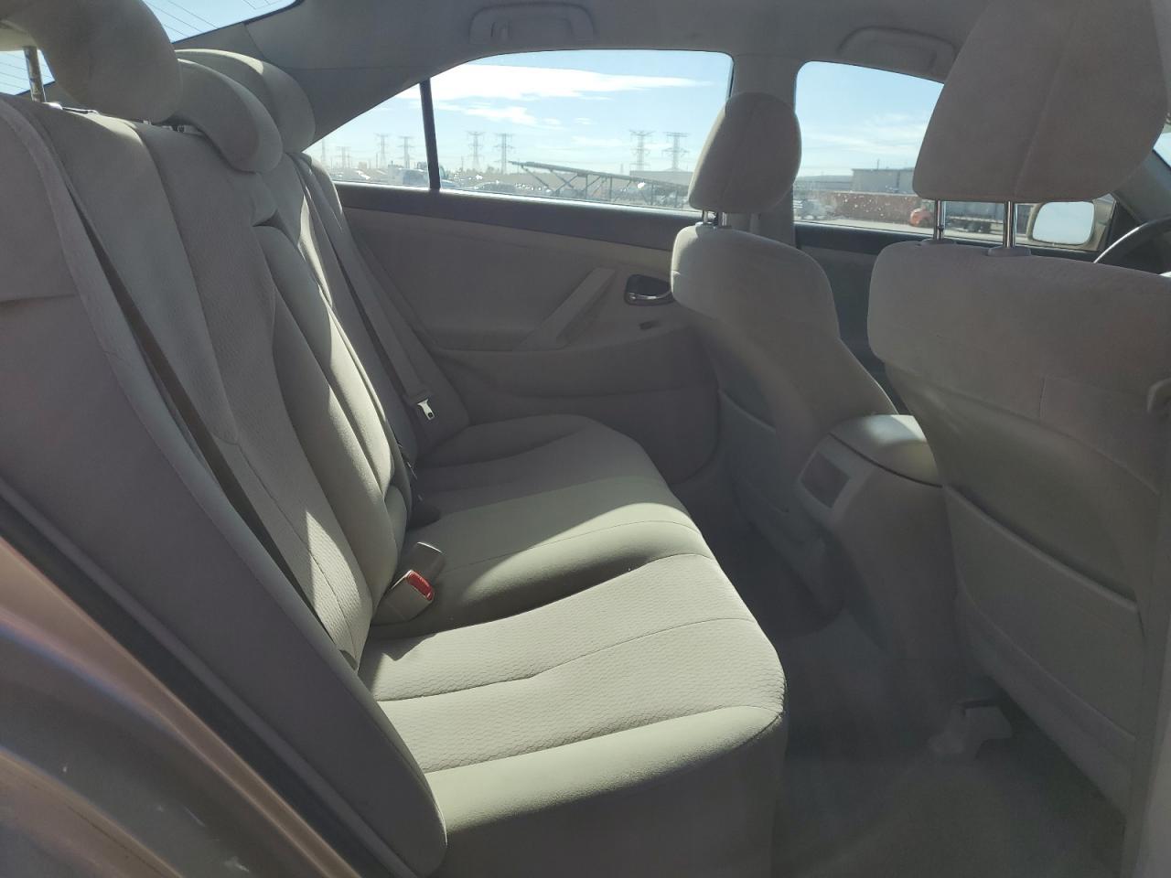 2010 TOYOTA CAMRY