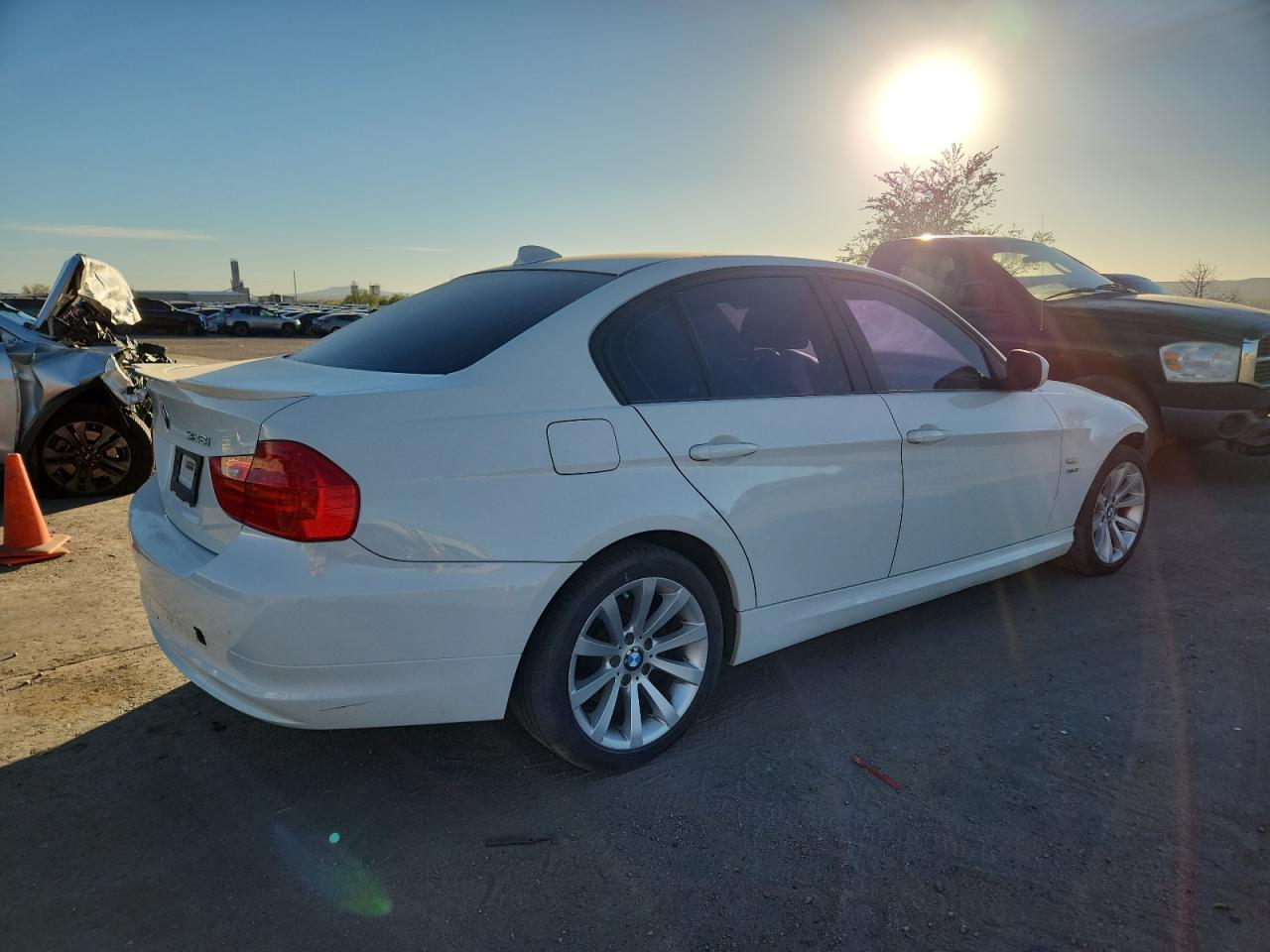 2011 BMW 3 SERIES