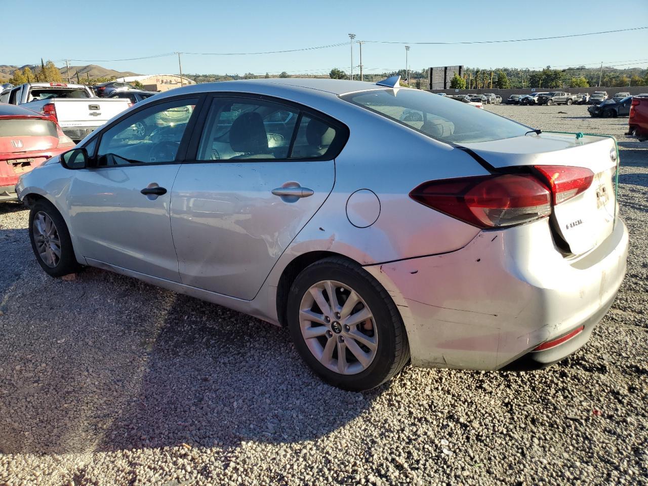 2017 KIA FORTE