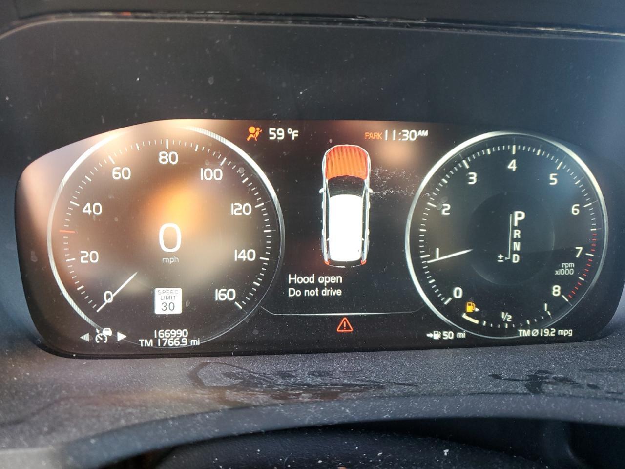2019 VOLVO XC90